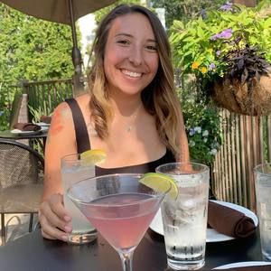 Meet your Posher, Erica